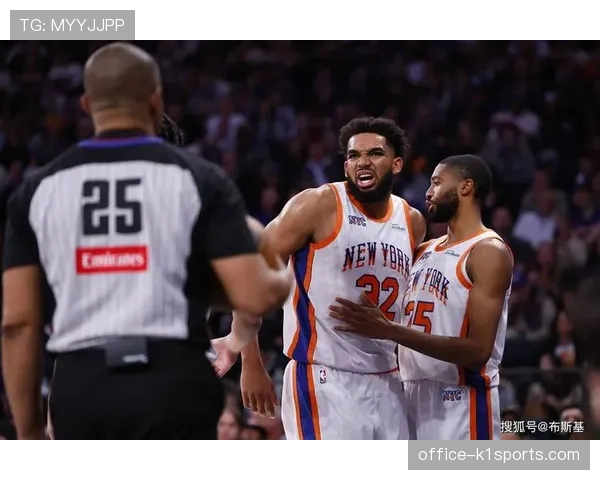 唐斯28分11篮板3抢断 尼克斯内线核心稳定输出