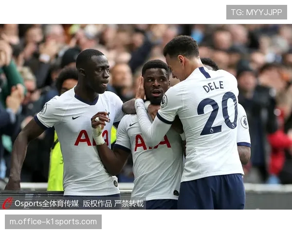 热刺防线连续失误送礼 德拉古辛冒顶致第三粒失球
