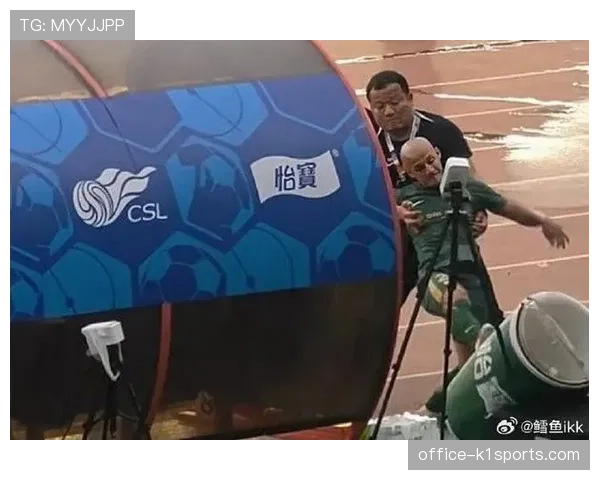 米特里策情绪失控领红牌 浙江外援中场心态亟待调整